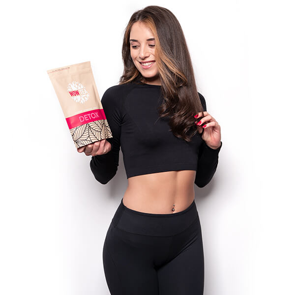 Detox-tea-girl-01-600x600