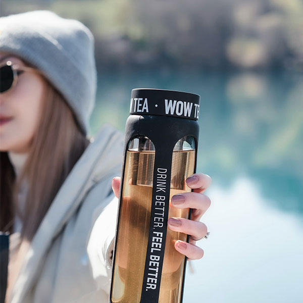 wow-bottle-girl-02-600x600